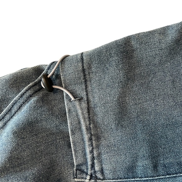 Vintage looking Jean Shorts Women’s XXL Comfy Waistband with pockets on front - Picture 3 of 4